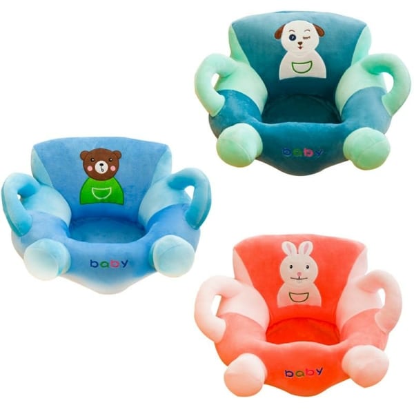 Trois chaises colorée à motif animal une verte, une bleue et une rose pour bébé