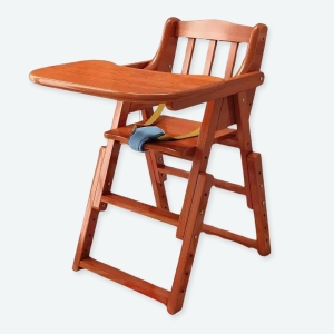 Chaise haute en bois de couleur marron pour bébé