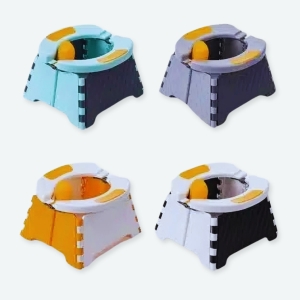 Quatre pots d'urinoir pliable et portable pour bébé plusieurs couleurs orange blanc bleu et gris