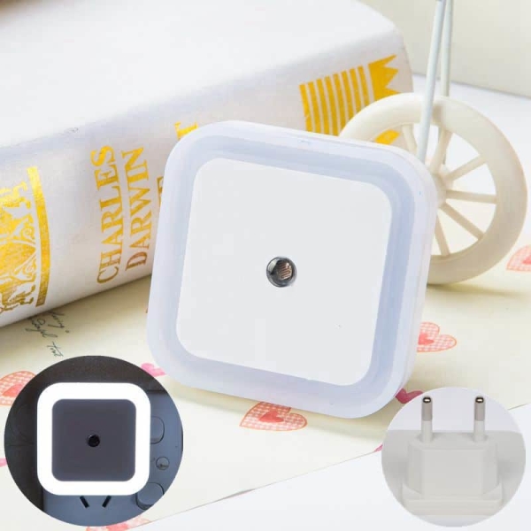 Mini lampe LED carrée avec capteur de mouvement sans fil