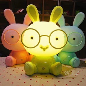 Veilleuse LED en forme de lapin de dessin animé