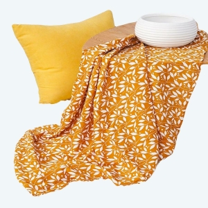 Couverture en mousseline orange à motifs fleuris pour bébé