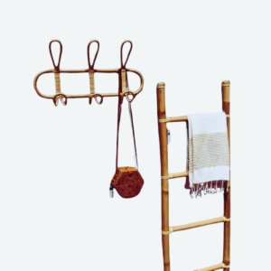 Ce crochet mural est un bel objet de décoration pour la chambre de votre bébé. Il est si simple, mais très joli avec sa couleur beige.