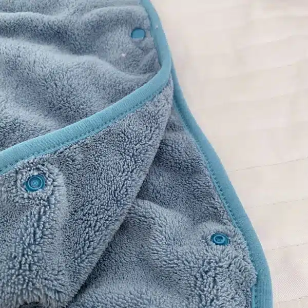 Serviette de plage à capuche en coton pour bébé – Image 5