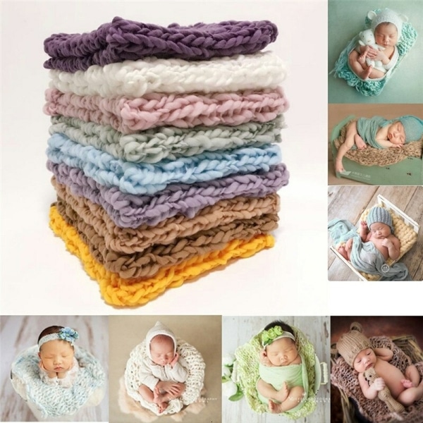 Couverture en crochet pour bébé à plusieurs coloris différents