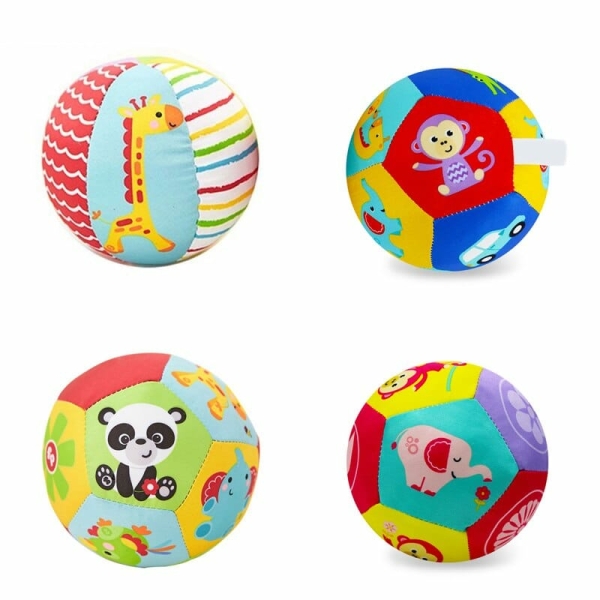 Balle souple pour enfant avec son à motifs et coloris différents avec un fond blanc