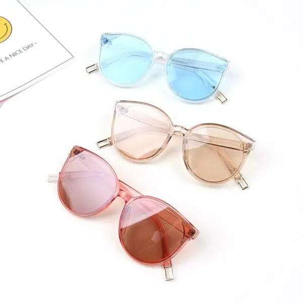 Lunette de soleil stylé pour enfants – Image 2