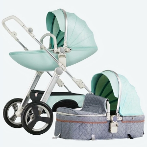 Poussette pour bébé 2 en 1 de couleur bleu et gris avec un fond blanc