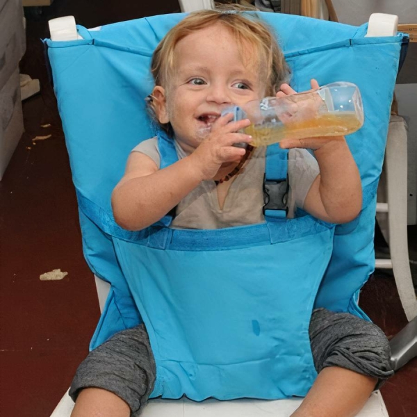 Coussin de chaise bébé avec ceinture de sécurité – Image 4