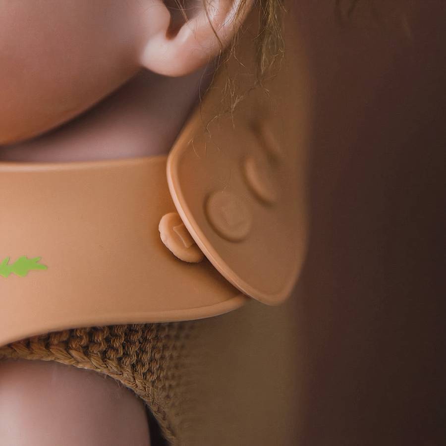 Bavoir en silicone imperméable avec imprimé de carottes pour bébé – Image 4