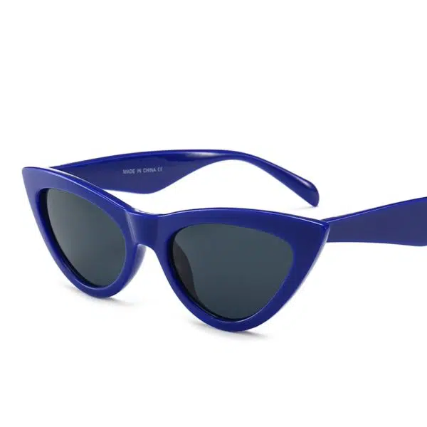 Lunettes de soleil en forme d’yeux de chat pour enfants – Image 3