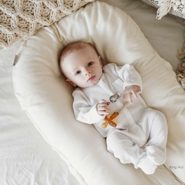 Lit de voyage en coton pour bébé – Image 2