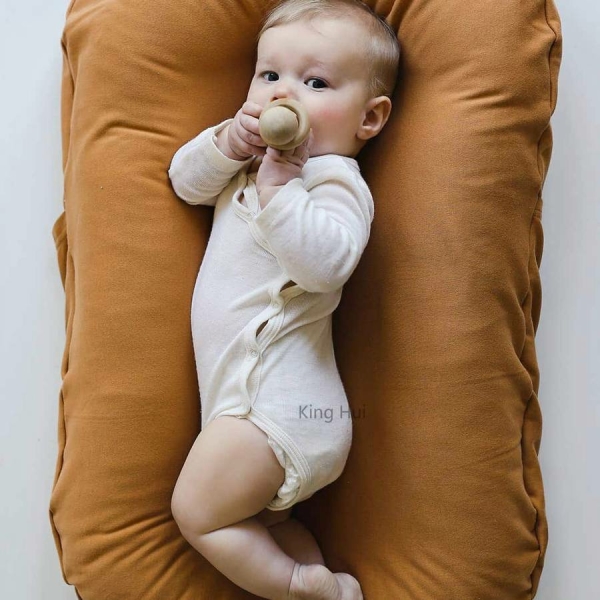 Lit de voyage en coton pour bébé – Image 3