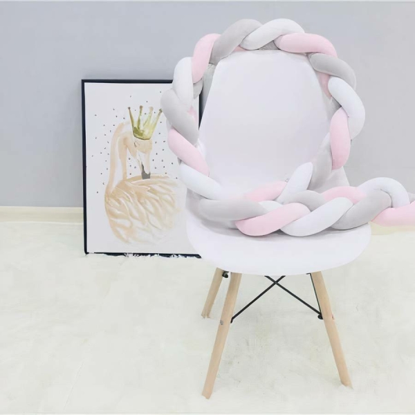 Tour de lit tressé rose blanc gris – Image 3