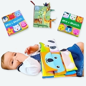 Enfant allongé sur un lit avec un livre d'éveil posé sur elle et un lot de 3 livre d'éveil au dessus d'elle