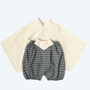 Kimono pour bébé avec le bas gris et le haut beige et petit noeud à la taille