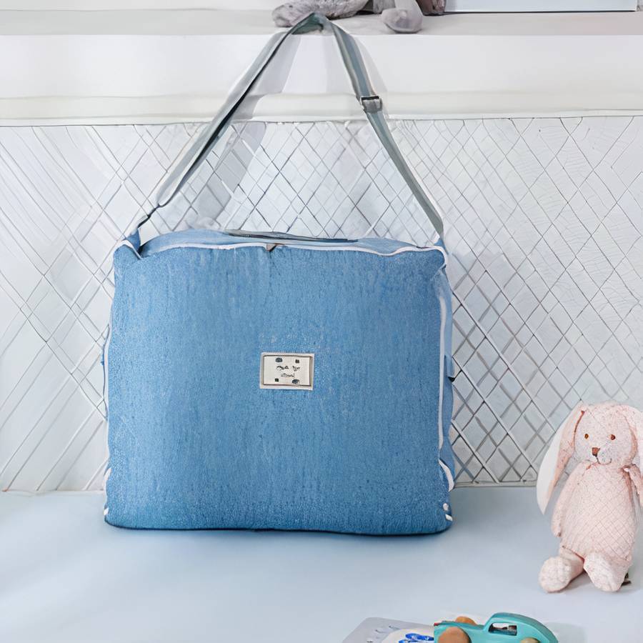 Réducteur de lit bébé pliable bleu avec étoiles – Image 2